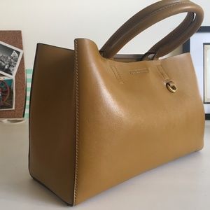 BR Italian Leather Medium Tailored Tote, Mustard